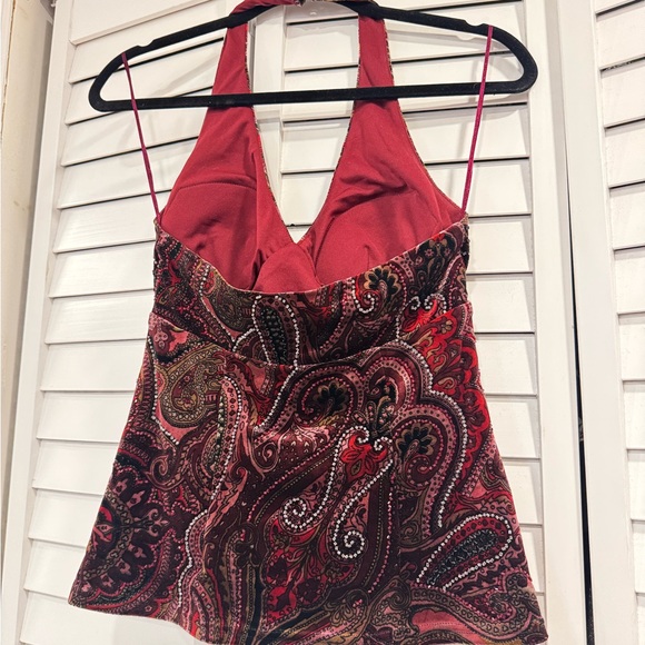 Beautifully Beaded Cache Top - Picture 4 of 8